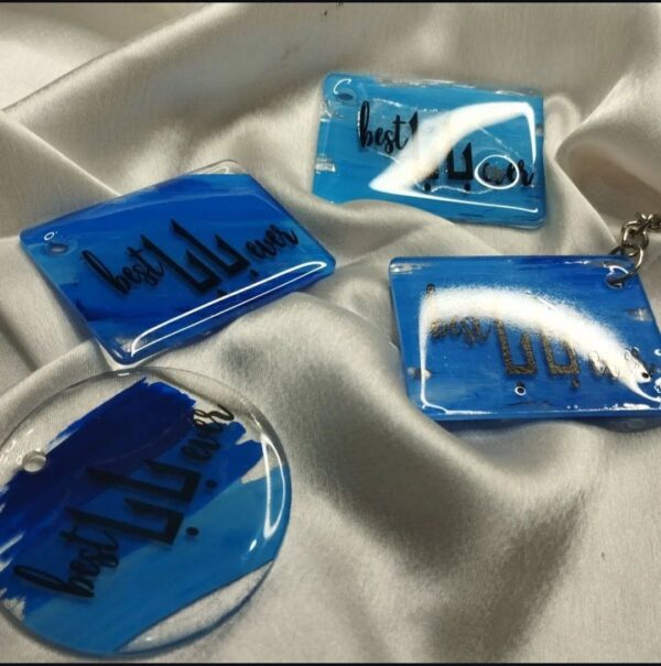 Acrylic keychains With Resin Coated - Image 4